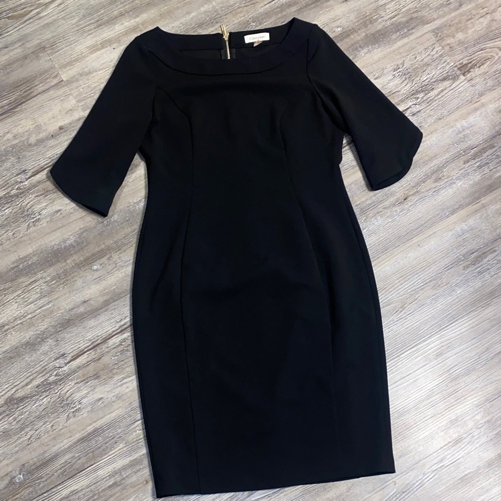 NWOT CALVIN KLEIN Elegant Classic Sleeved Sheath 8P